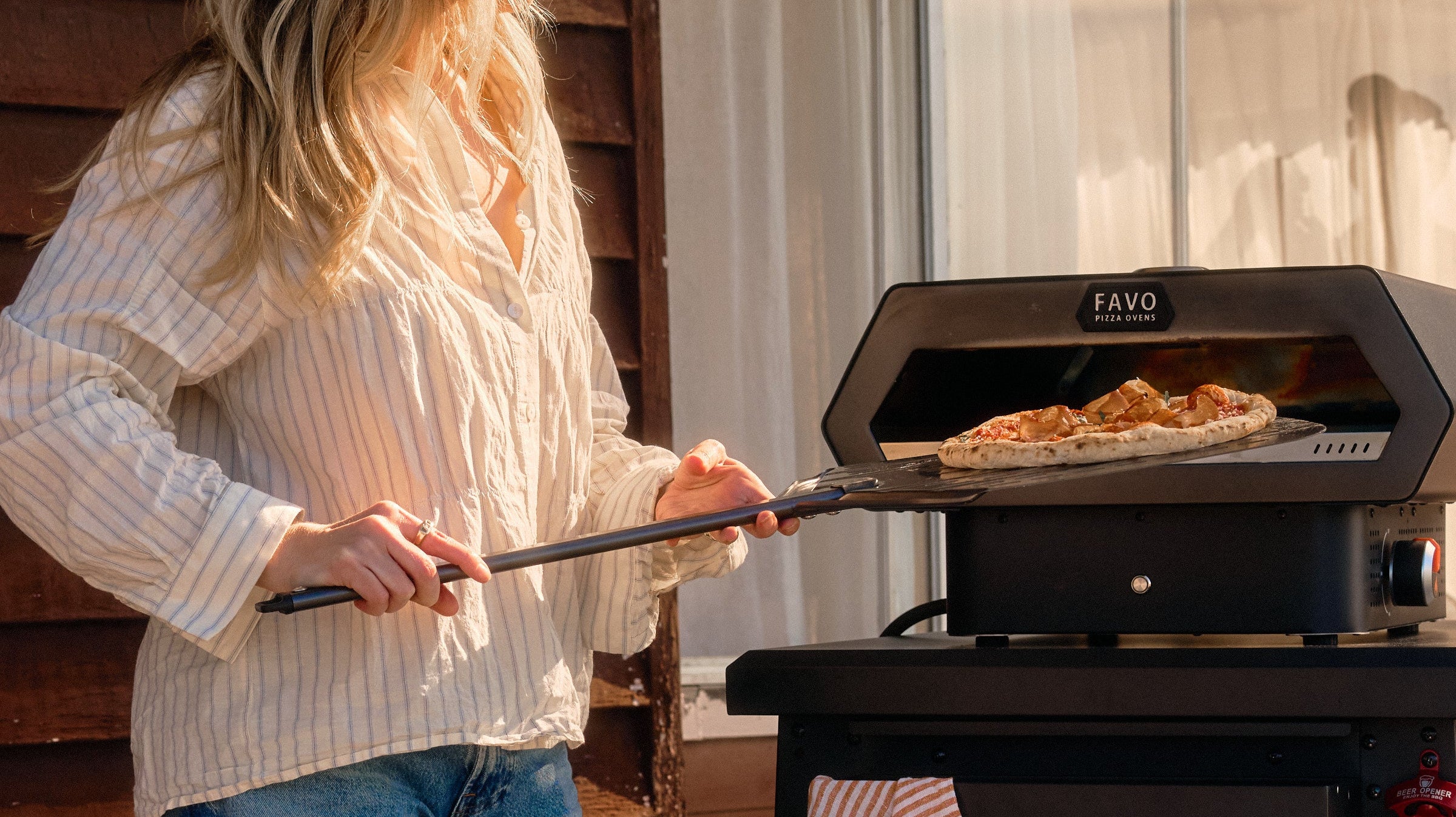Five Reasons Every Outdoor Kitchen Needs a Favo Pizza Oven
